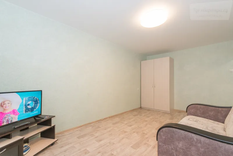 улица Бориса Богаткова, 228