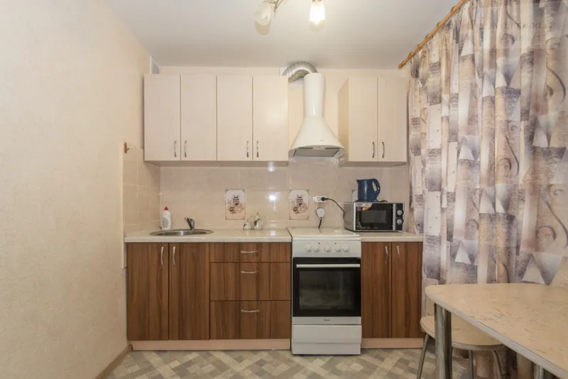 улица Бориса Богаткова, 228