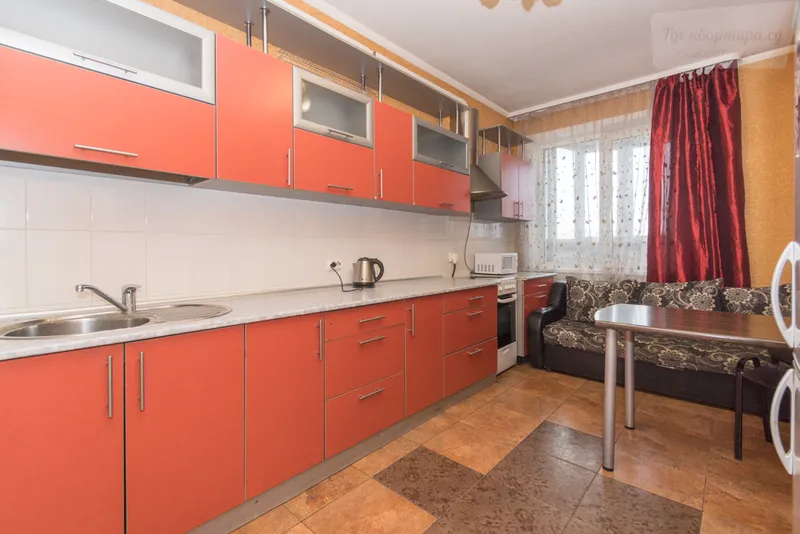 улица Галущака, 2