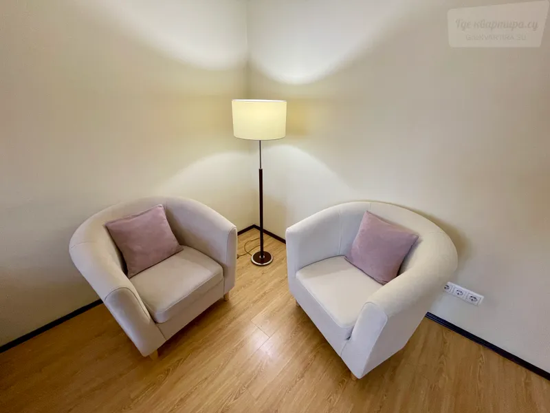 улица Авиаторов, 33