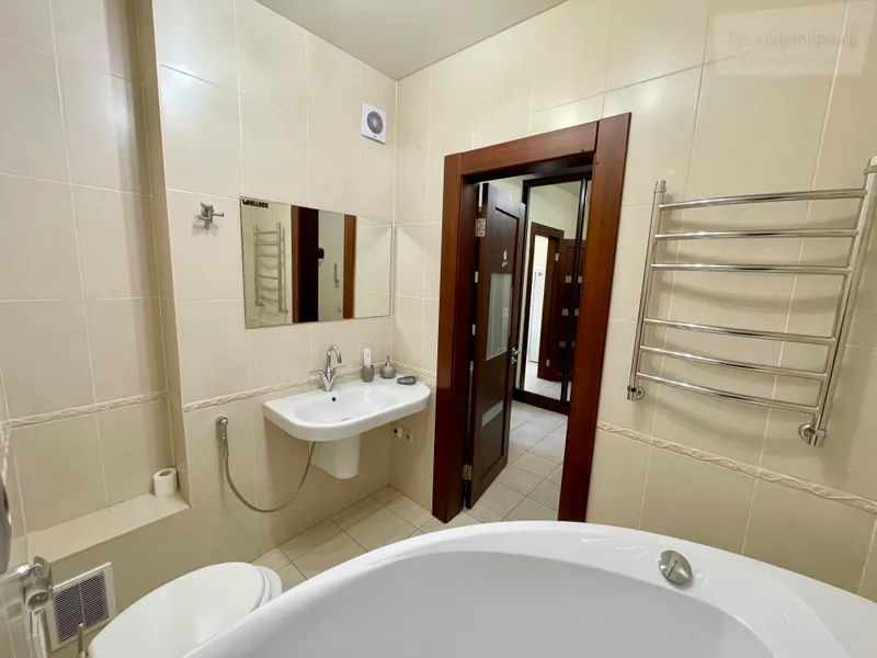 улица Авиаторов, 33