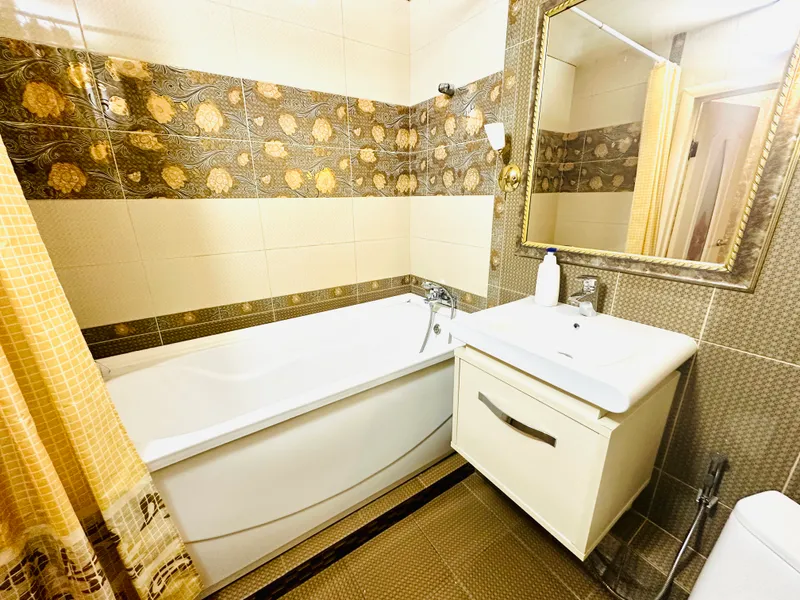 улица Ромашина, 32