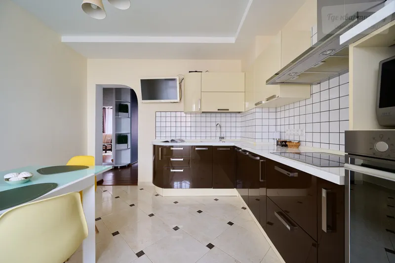 Восточно-Кругликовская улица, 22