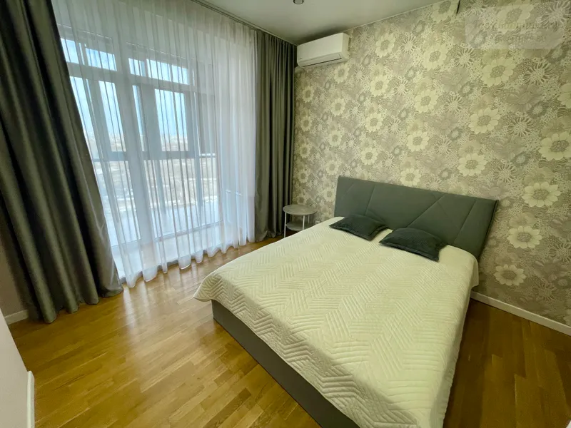 улица Авиаторов, 21