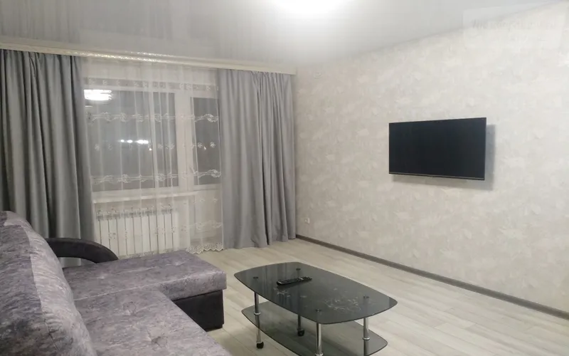 Фото квартиры: Рабочая улица, 40/60