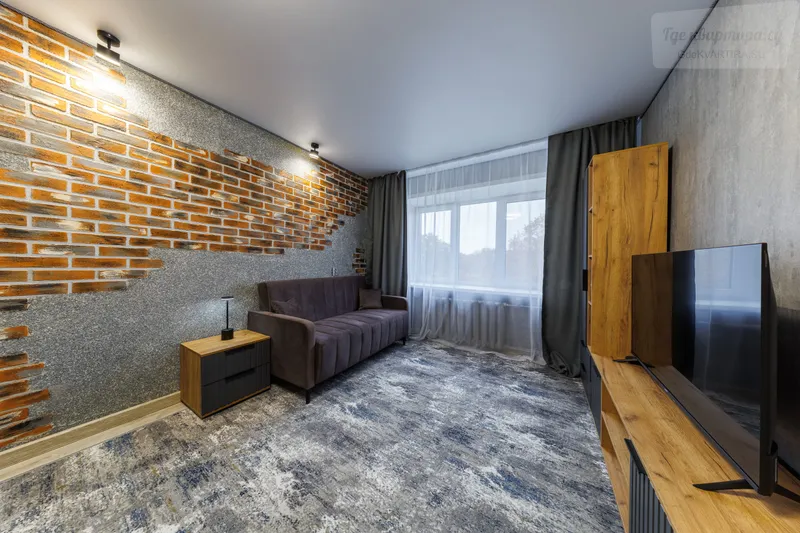 улица Фридриха Энгельса, 143