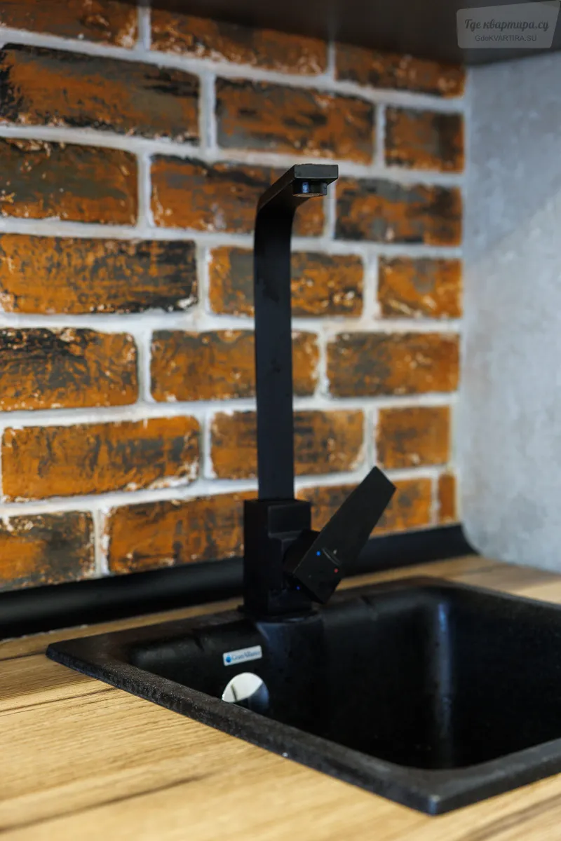 улица Фридриха Энгельса, 143