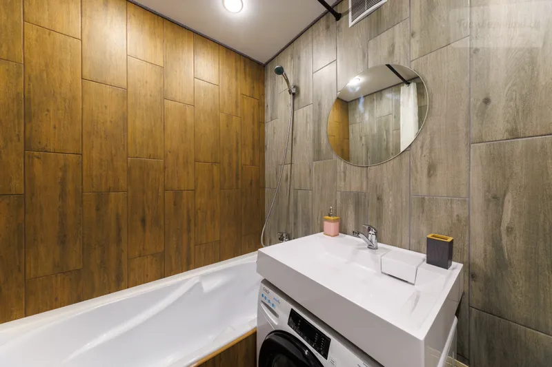 улица Фридриха Энгельса, 143