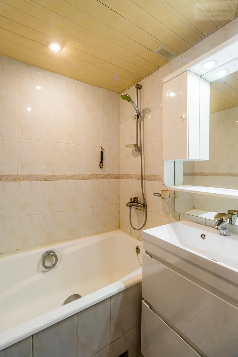 проспект Гагарина, 105