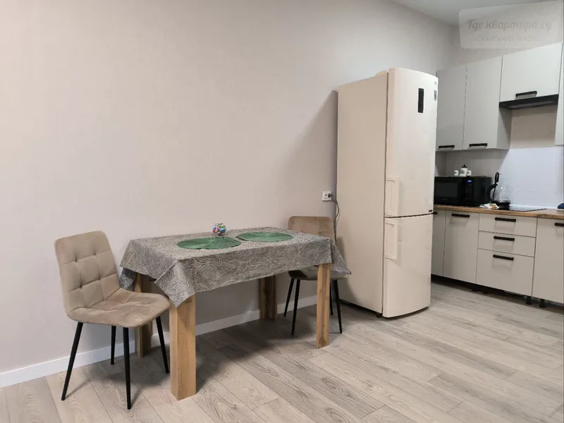 улица Милиционера Власова, 8