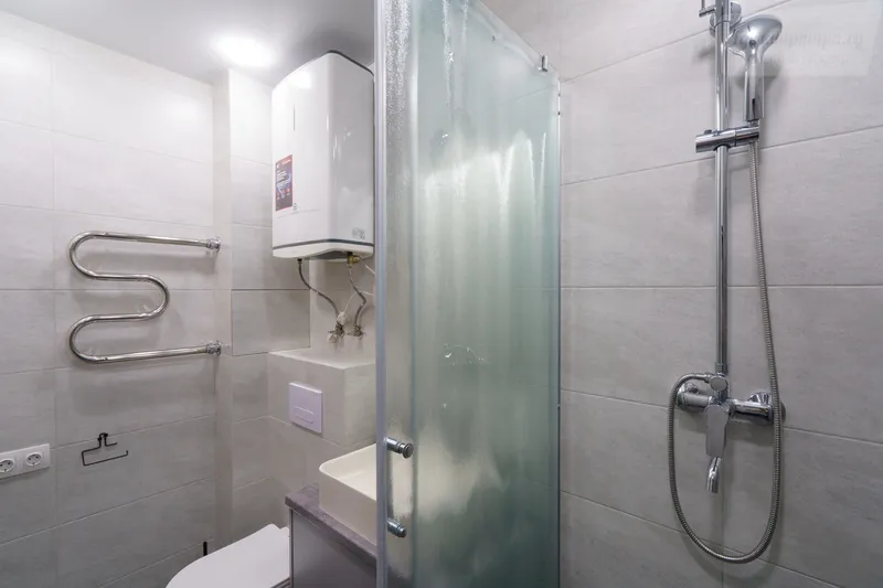 Киевская улица, 1