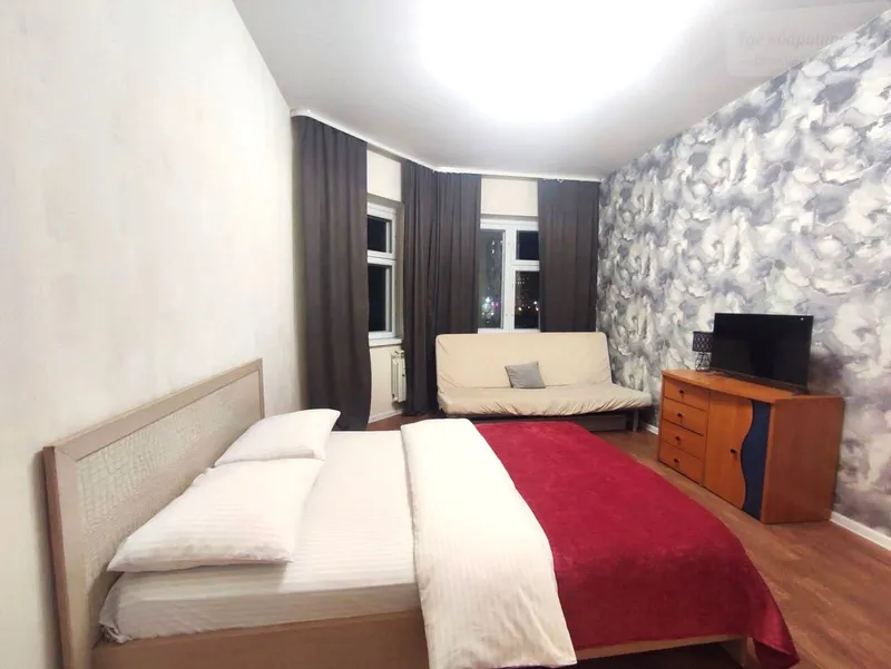 улица Героев Самотлора, 28