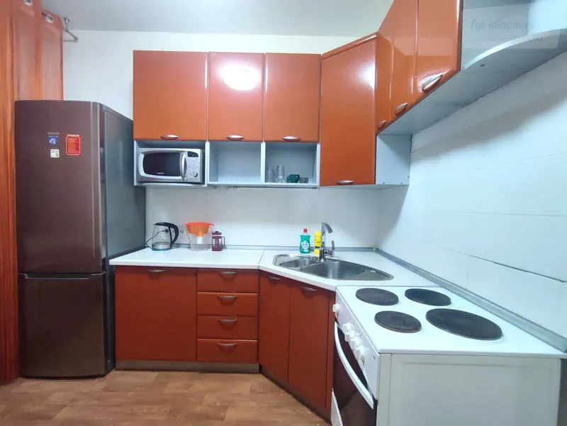 улица Героев Самотлора, 28