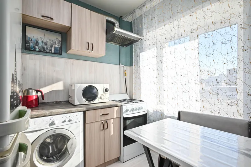 Красная площадь, 1