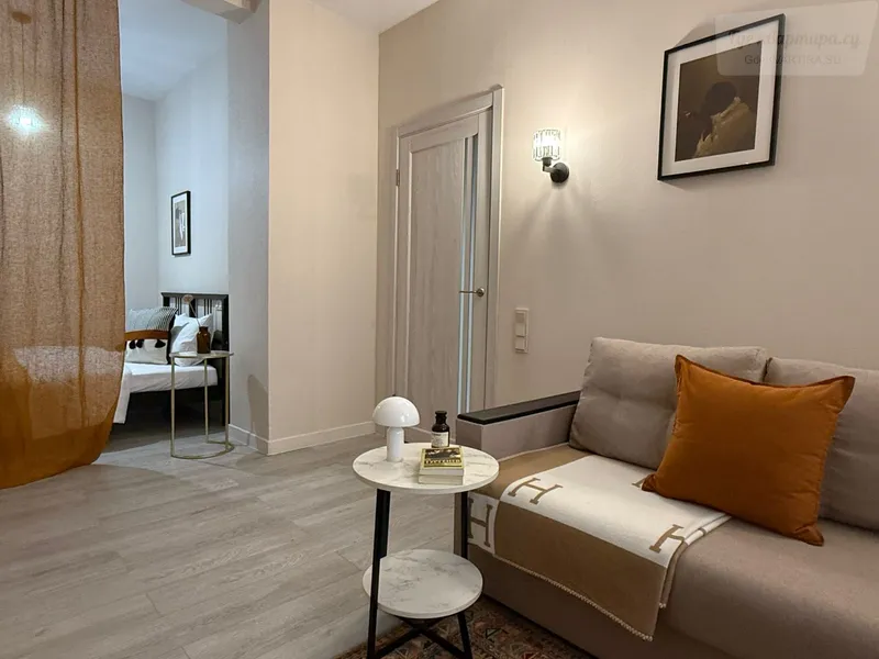 улица Июльских Дней, 21/96