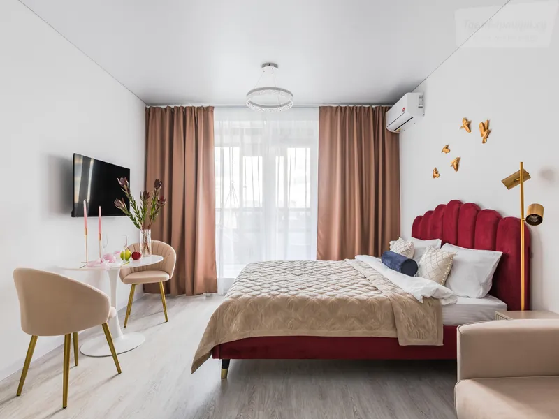 Уральская улица, 25