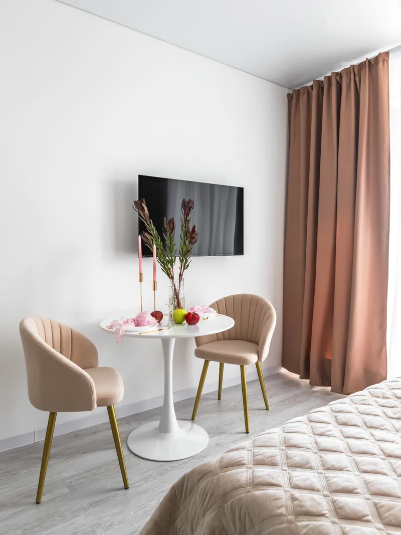 Уральская улица, 25