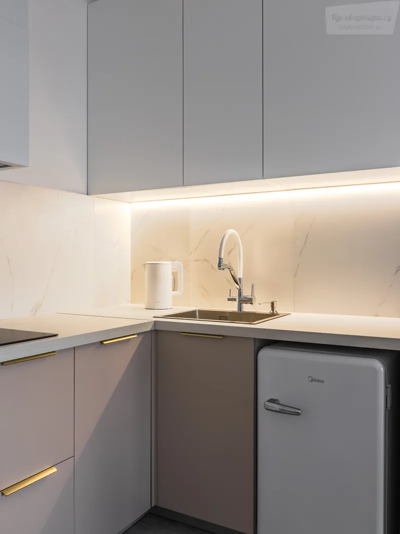 Уральская улица, 25