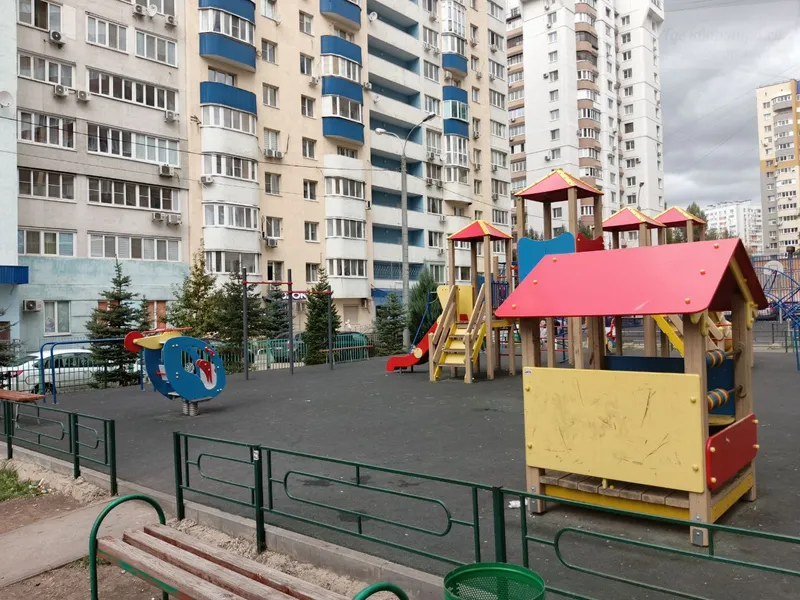 Молодёжная улица, 8Б