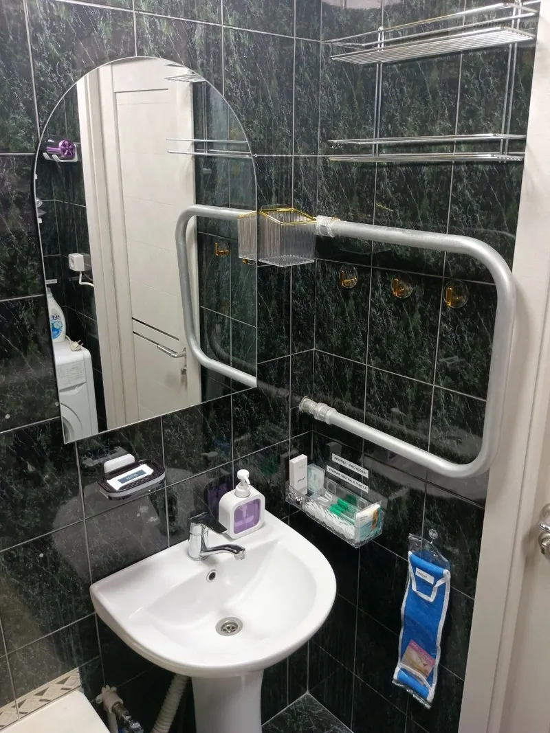 Ново-Садовая улица, 194