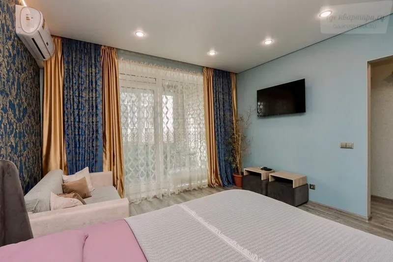 улица имени Вадима Сивкова, 273