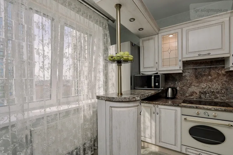 улица имени Вадима Сивкова, 273