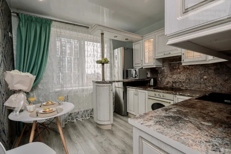 улица имени Вадима Сивкова, 273