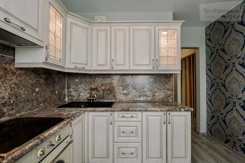 улица имени Вадима Сивкова, 273