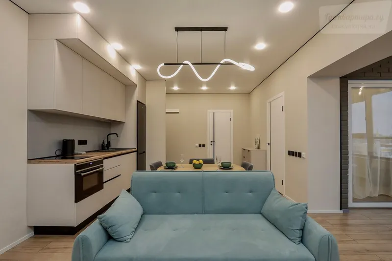 Красная улица, 140