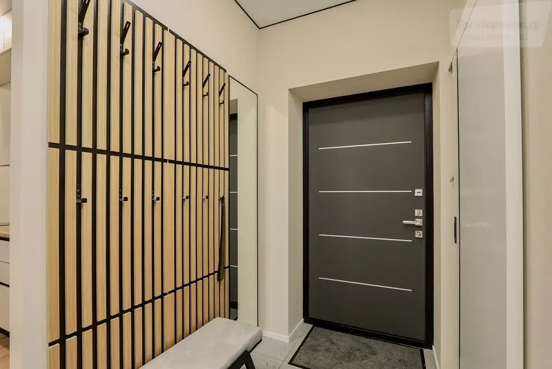 Красная улица, 140