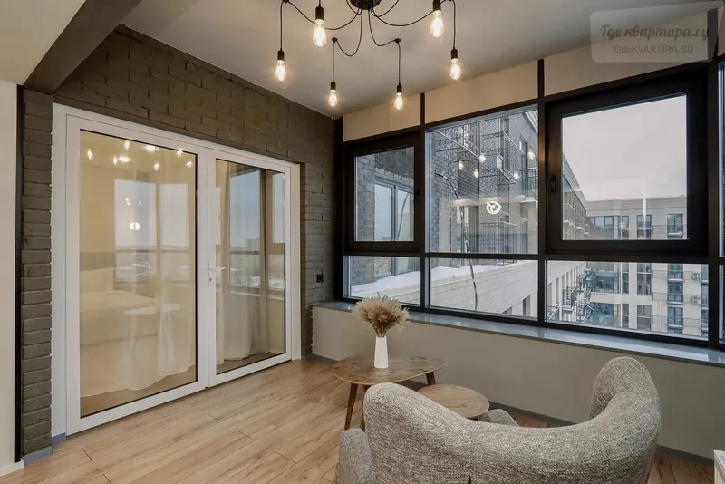 Красная улица, 140