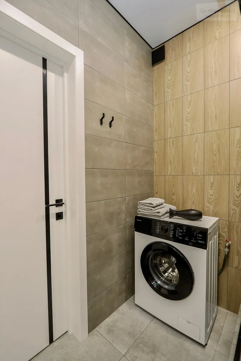 Красная улица, 140