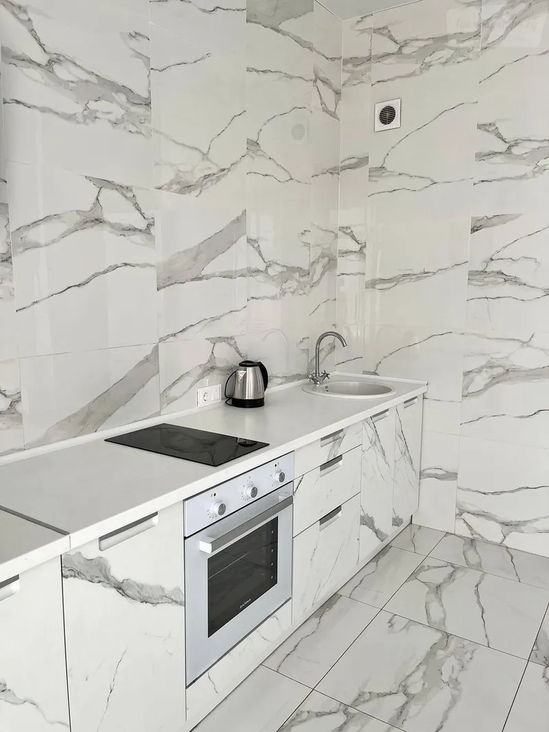 улица Немировича-Данченко, 156