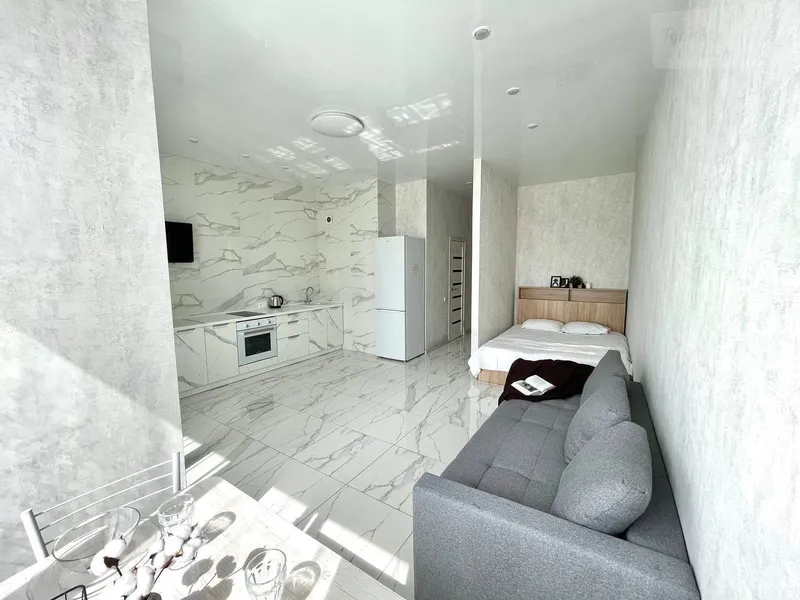 улица Немировича-Данченко, 156