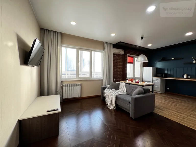 улица Ясный Берег, 4