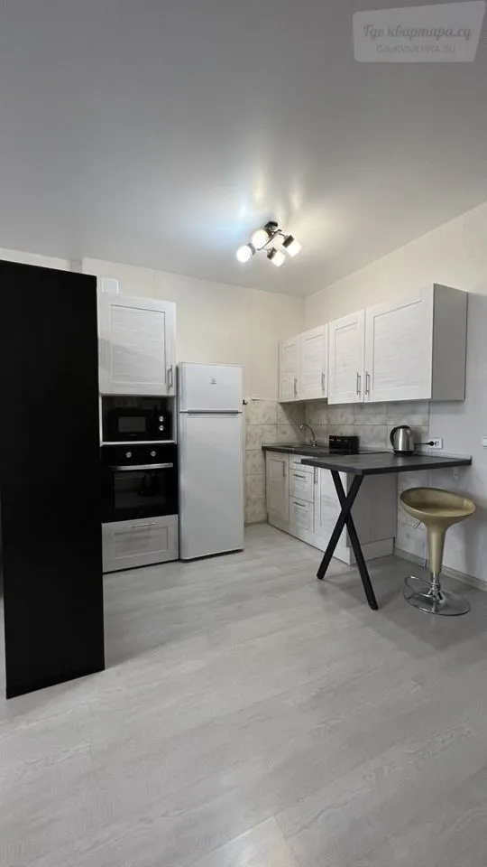 Кавалерийская улица, 3/1