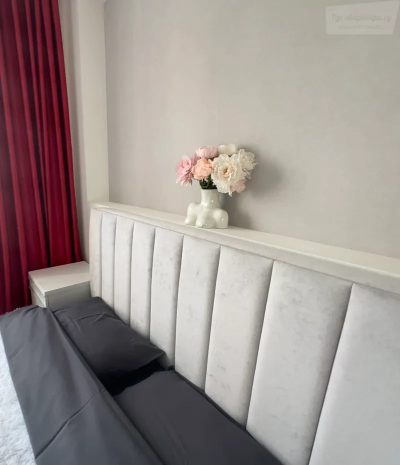 Молодёжная улица, 12