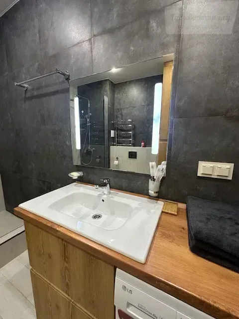 5-я просека, 131