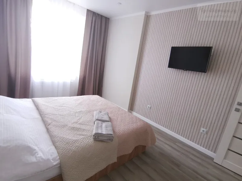 Краснооктябрьская улица, 8