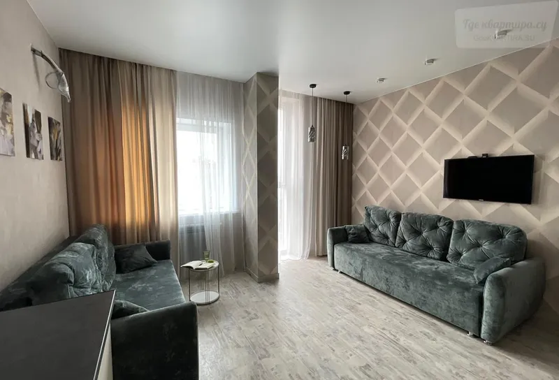 улица Ясный Берег, 12