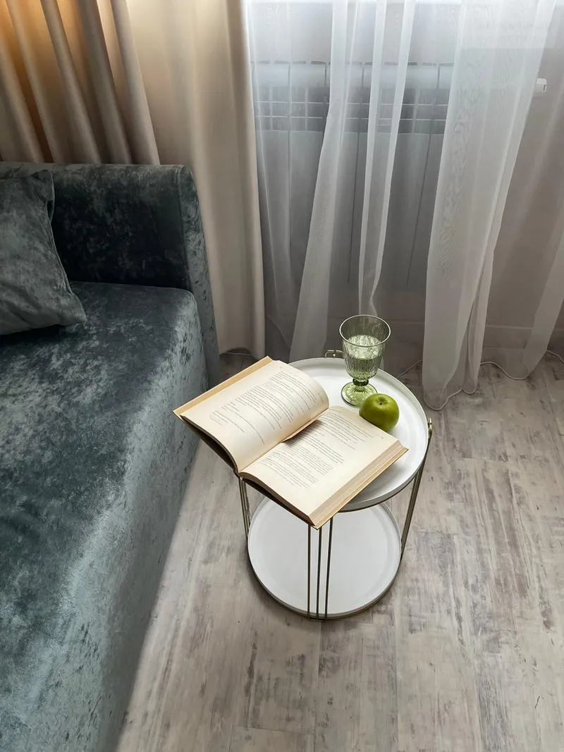 улица Ясный Берег, 12