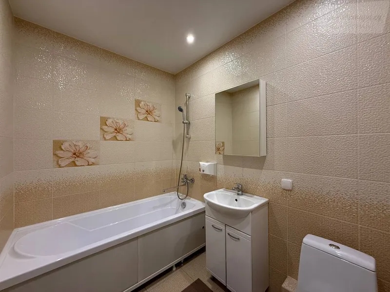 улица Немировича-Данченко, 148/2