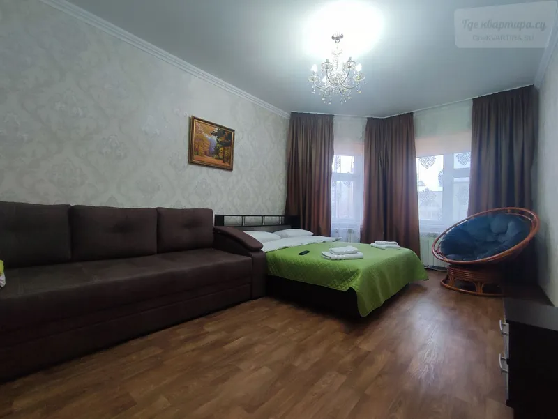 Рябиновый бульвар, 4