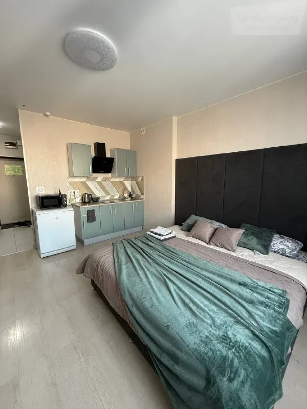 Большевистская улица, 37