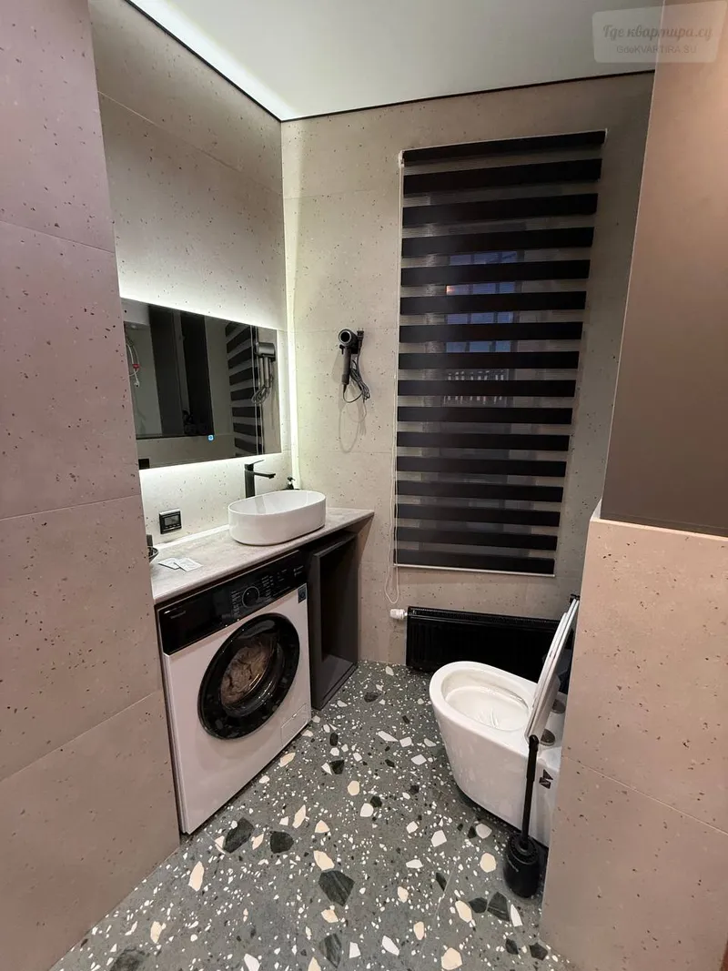 улица Маковского, 6