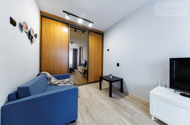 Красноармейский проспект, 4