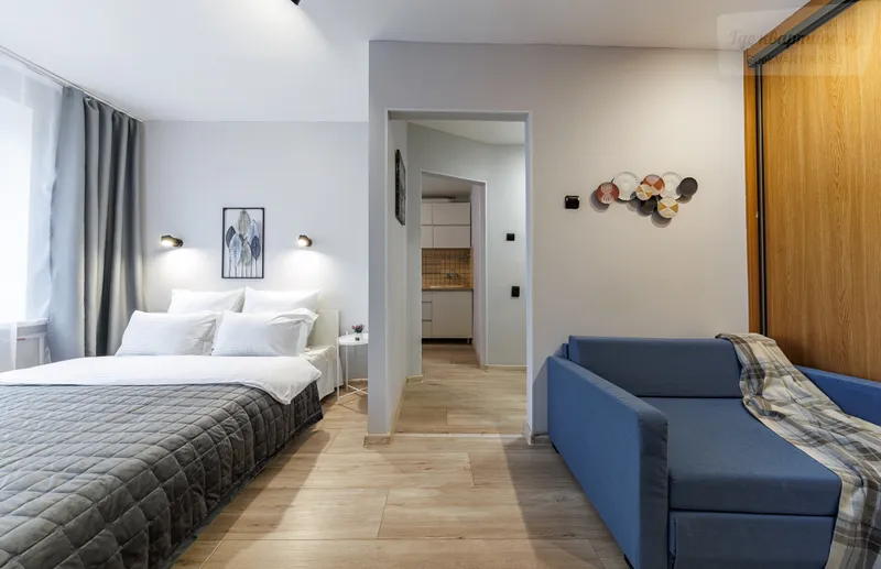 Красноармейский проспект, 4