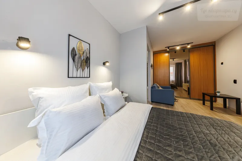 Красноармейский проспект, 4