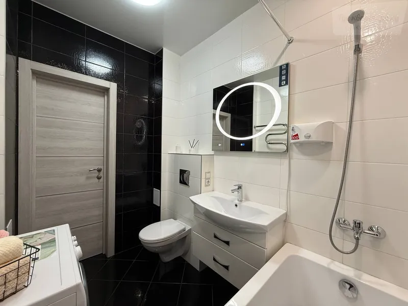 улица Немировича-Данченко, 144/1