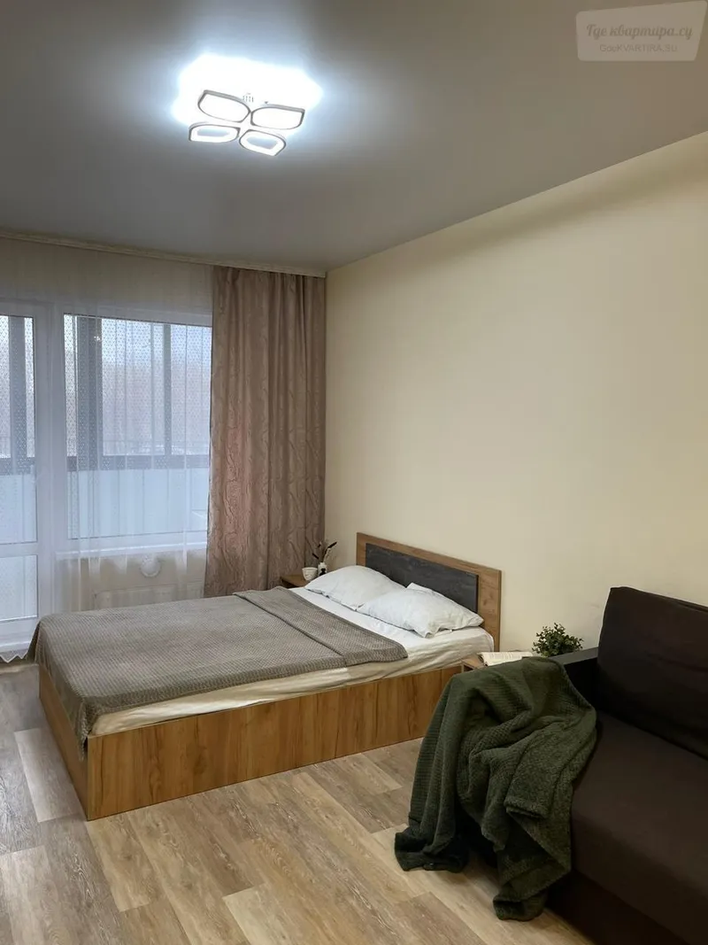 улица Ясный Берег, 35